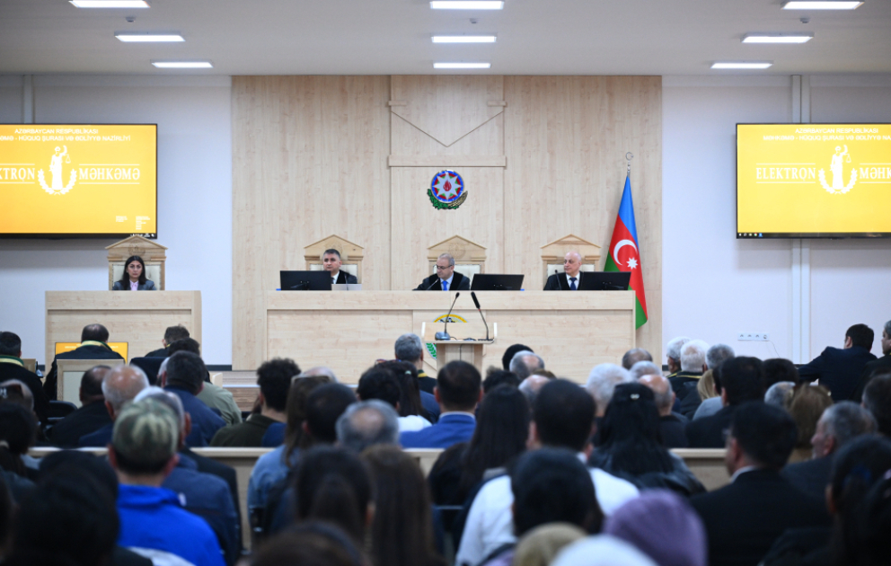 David Manukyan gibt zu, dass Armenien Landminen in aserbaidschanischen Gebieten verlegt hat
