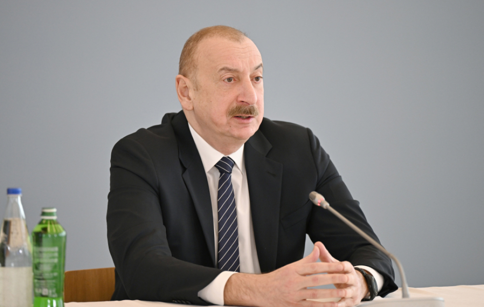 Президент: Попытки провести разделительные линии на Южном Кавказе не увенчаются успехом