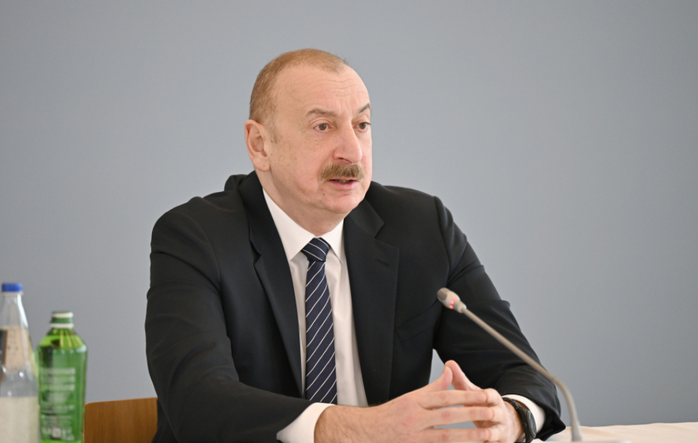 Президент: Зависимость Азербайджана от международных финансовых институтов полностью устранена