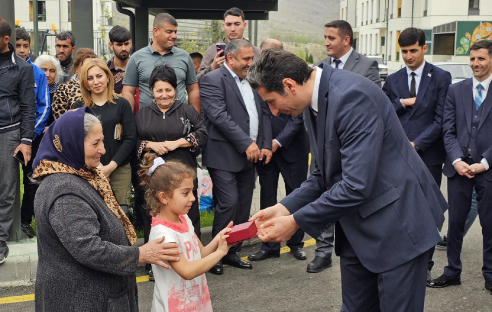 Böyük qayıdış: Suqovuşanda daha 54 ailəyə mənzillərin açarları təqdim olunub