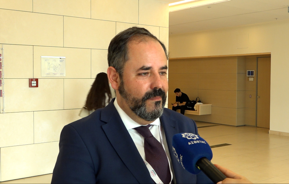 Karlos Uriarte Sançes:Qarabağ Universitetində dünyanın 44 ölkəsindən olan ekspertlərlə fikir mübadiləsi apardıq