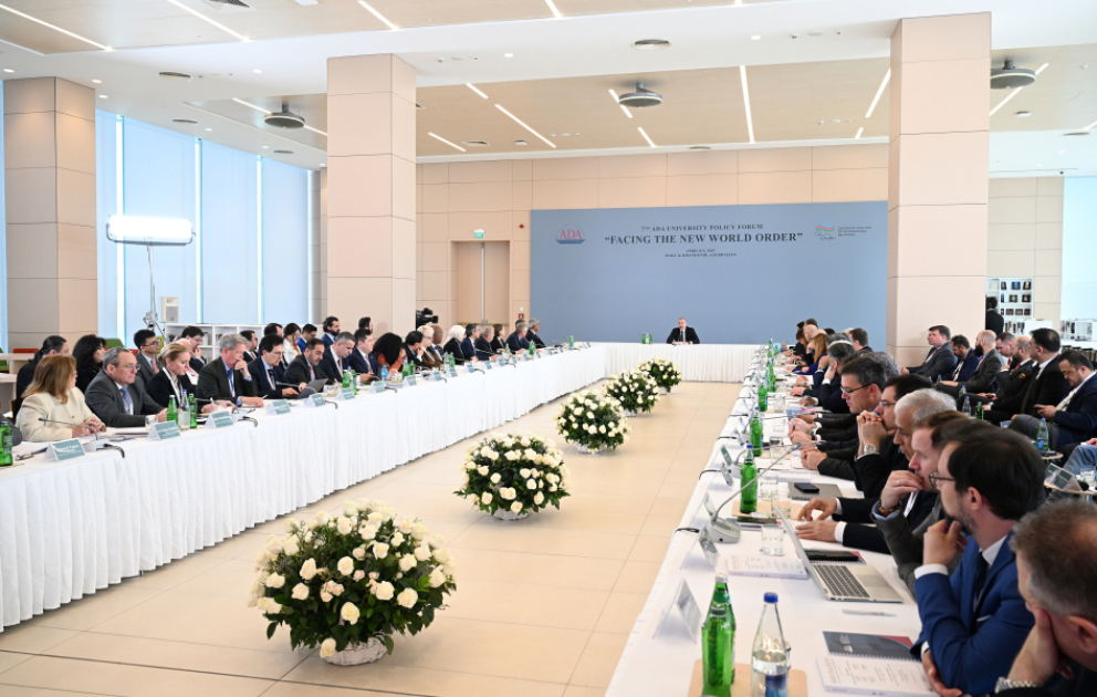 ADA Universitetində Prezident İlham Əliyevin iştirakı ilə "Yeni dünya nizamına doğru" mövzusunda beynəlxalq forum keçirilib