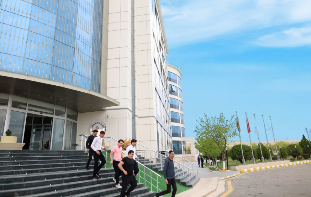 Naxçıvanda hotel işçiləri üçün yanğın-taktiki təlim keçirilib