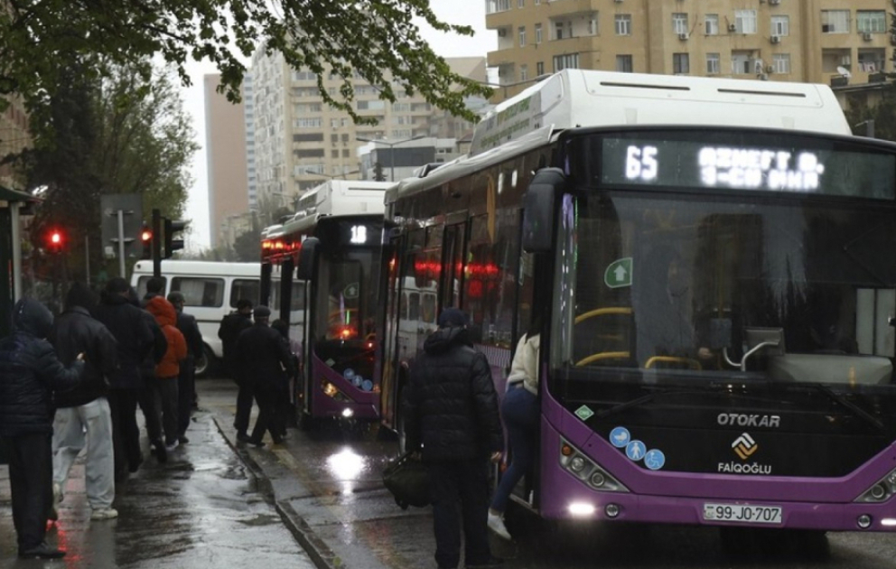 Bəzi ərazilərdə avtobusların hərəkət sxemi dəyişdirilərək alternativ yollarla təşkil edilib