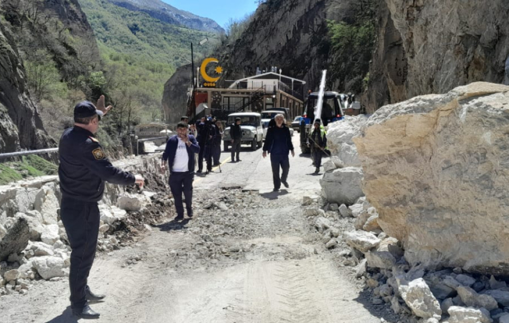 Qaya uçqununa görə bağlanan Quba-Qonaqkənd yolu açılıb