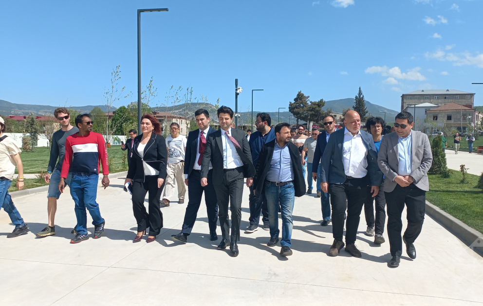 Dünya səyyahları Xankəndidə