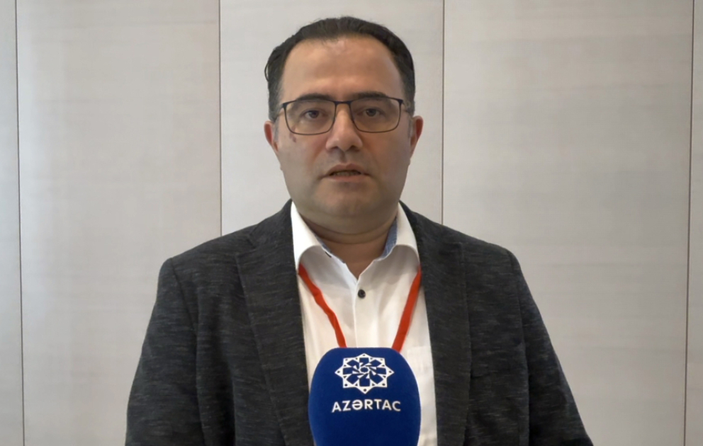 Abbas Əhmədli: Xaricdə yaşayan həkimlərimizin Azərbaycanda səhiyyə sahəsində reallaşdırılan islahatlara töhfələri Berlin qurultayının əsas mövzularındandır