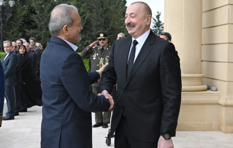 İran Prezidenti Məsud Pezeşkianın rəsmi qarşılanma mərasimi olub