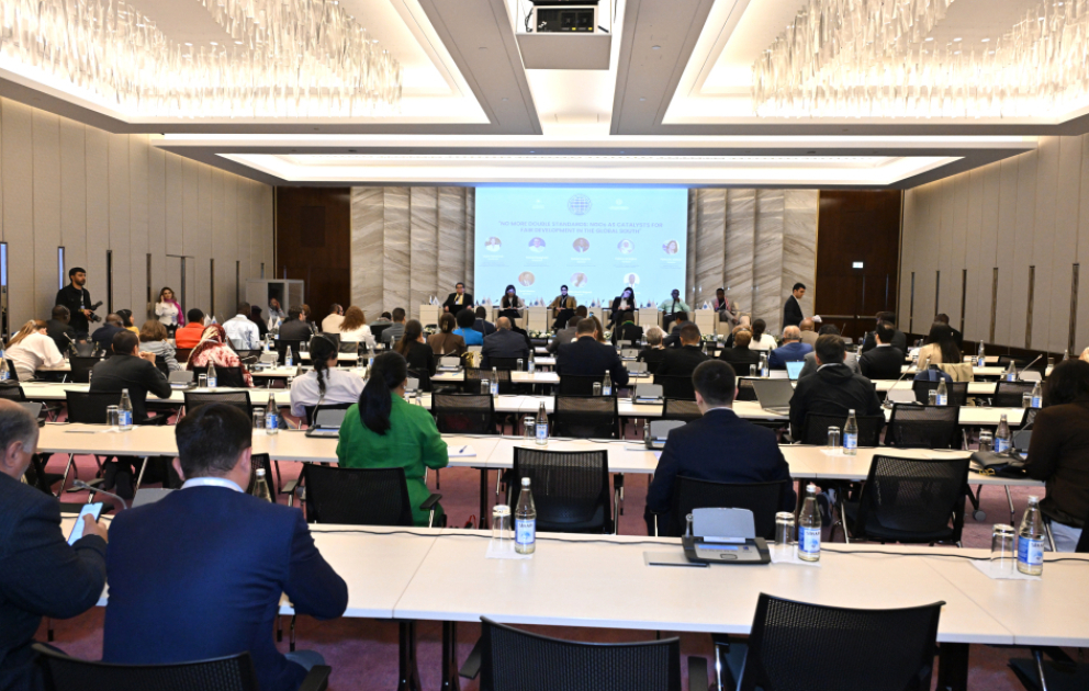Bakıda “Artıq ikili standartlar yoxdur: QHT-lər katalizator kimi, Qlobal Cənubda ədalətli inkişaf” mövzusunda müzakirələr aparılıb