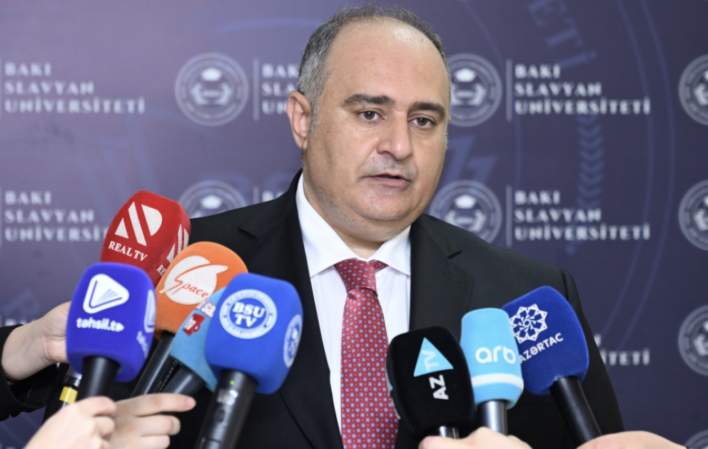 BSU rektoru: Süni intellekt təhsil sahəsinə də təsir göstərir