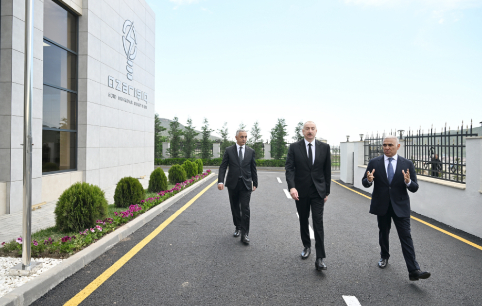 Prezident İlham Əliyev “Azərişıq” ASC-nin “Xocalı” yarımstansiyasının və Rəqəmsal İdarəetmə Mərkəzinin açılışında iştirak edib