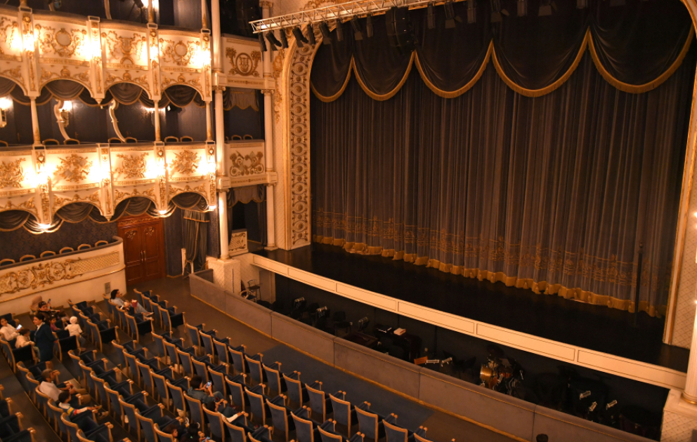 Musiqili Teatr görünməyən qəhrəmanların da sənət evidi