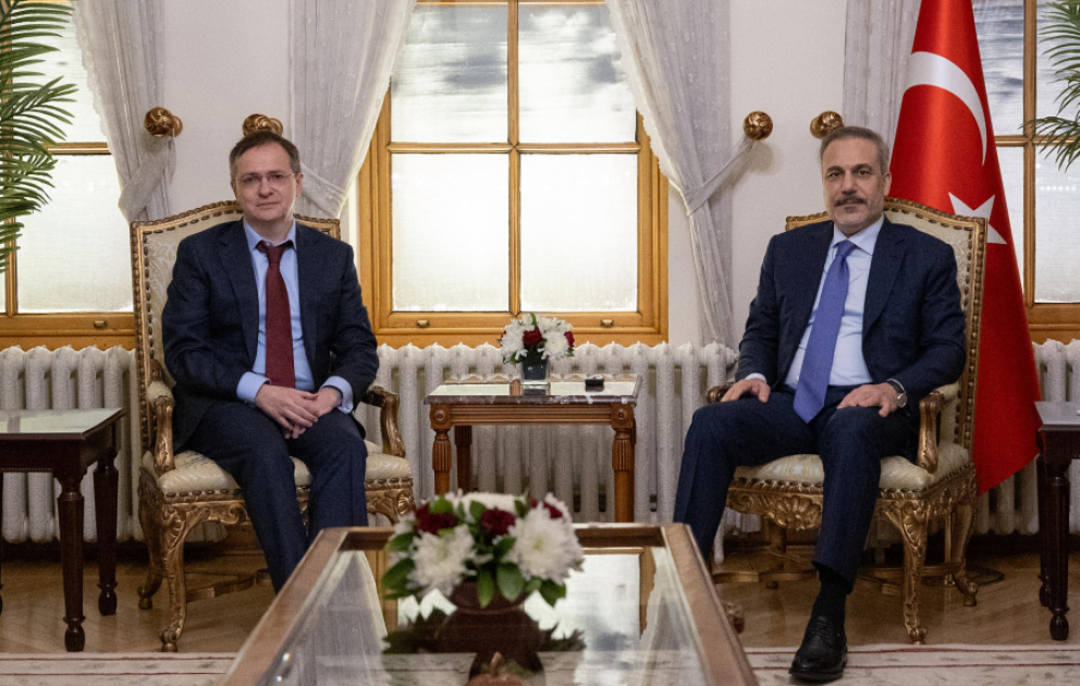Hakan Fidan Rusiyanın Ukrayna ilə danışıqlar üzrə nümayəndə heyətinin başçısı ilə görüşüb