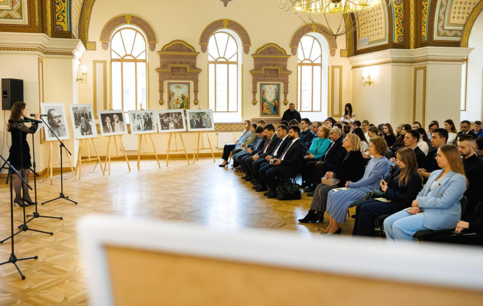 Kiyevdə görkəmli şair Abbas Abdullanın 85 illiyinə həsr olunmuş tədbir keçirilib
