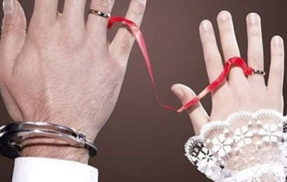 Erkən nikah: vaxtsız qərarlar, yarımçıq həyatlar