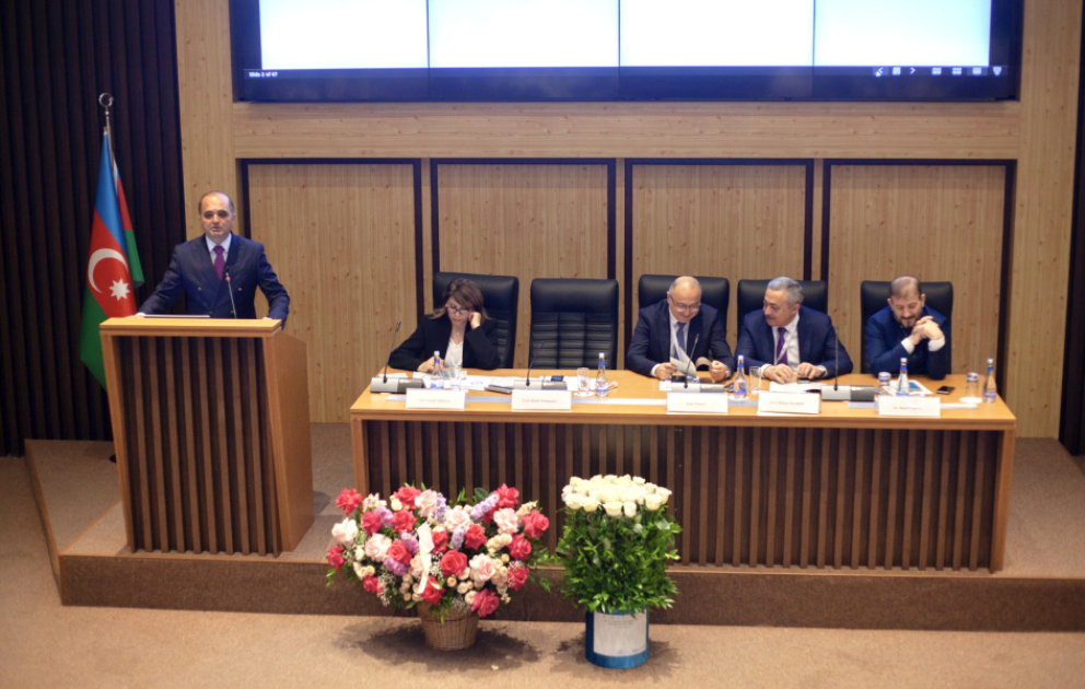 “Artıq çəkinin fəsadları və düzgün həyat tərzi” mövzusunda konfrans keçirilib