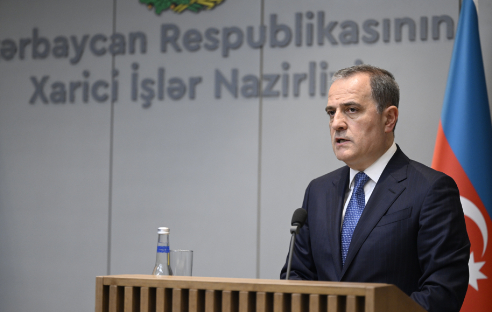 Ceyhun Bayramov: Rusiya ilə Ukrayna arasında sülhün əldə edilməsi ilə bağlı Türkiyədə keçirilən danışıqları müsbət dəyərləndiririk