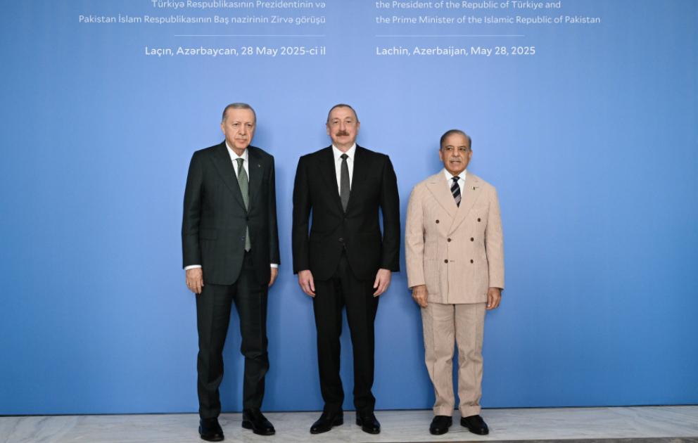Laçında Azərbaycan Prezidentinin, Türkiyə Prezidentinin və Pakistanın Baş nazirinin Zirvə görüşü keçirilib