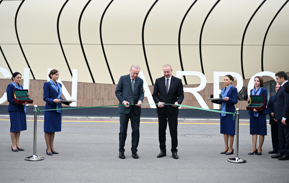 Präsident Ilham Aliyev und Präsident Recep Tayyip Erdoğan nahmen an Einweihungsfeier teil