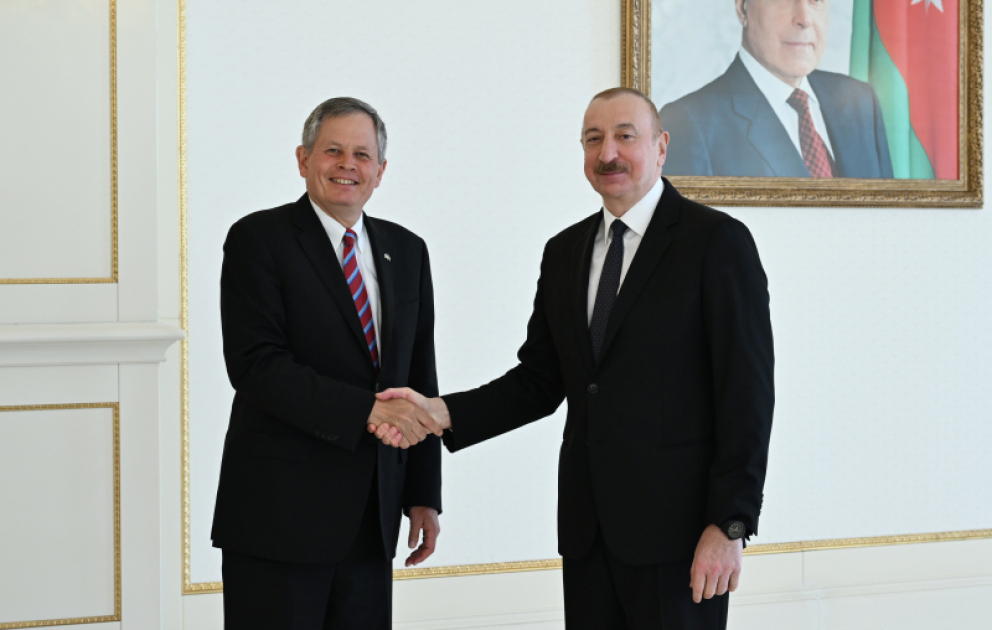 Le président azerbaïdjanais reçoit le membre de la commission des relations étrangères du Sénat américain