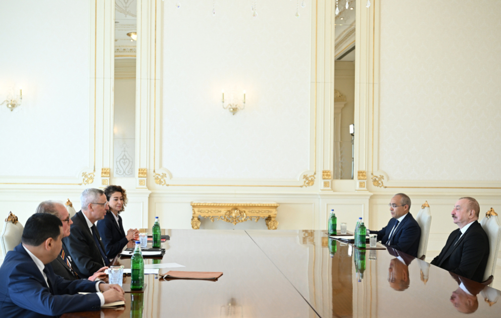 President Ilham Aliyev received Chairman of Eastern Committee of German Economy