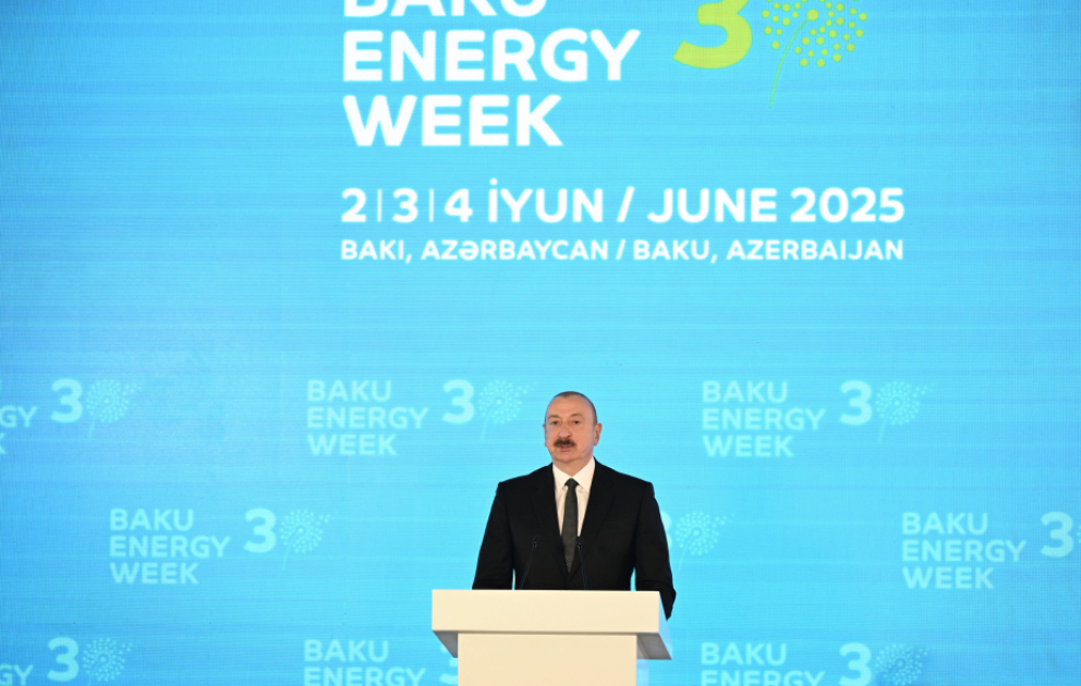 Prezident İlham Əliyev 30-cu “Caspian Oil and Gas”, 13-cü “Caspian Power” sərgilərinin və 30-cu “Baku Energy Forum”un rəsmi açılış mərasimində çıxış edib