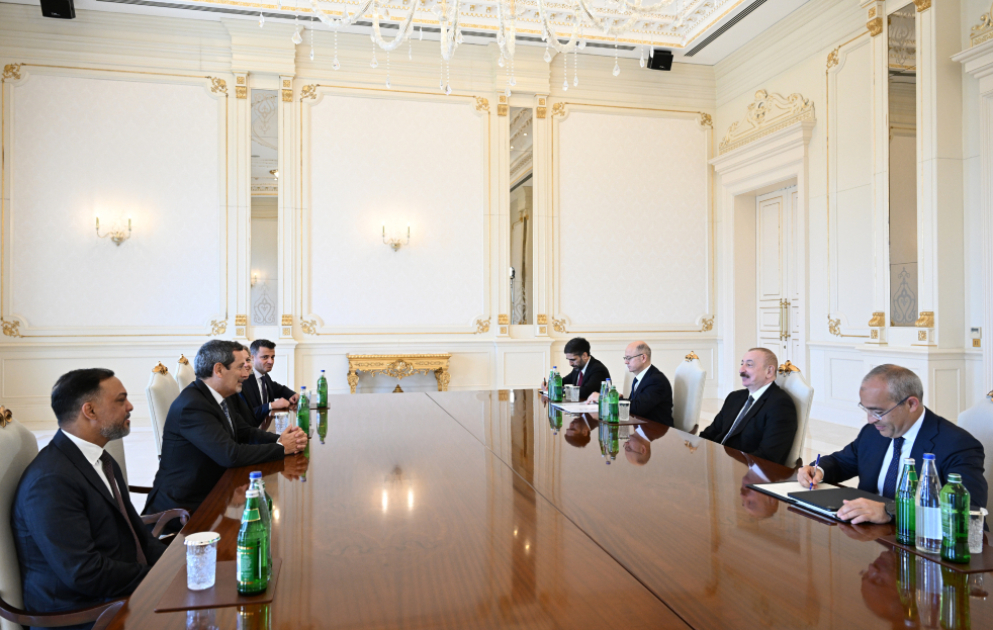 Le président azerbaïdjanais reçoit le directeur général de la société Schlumberger