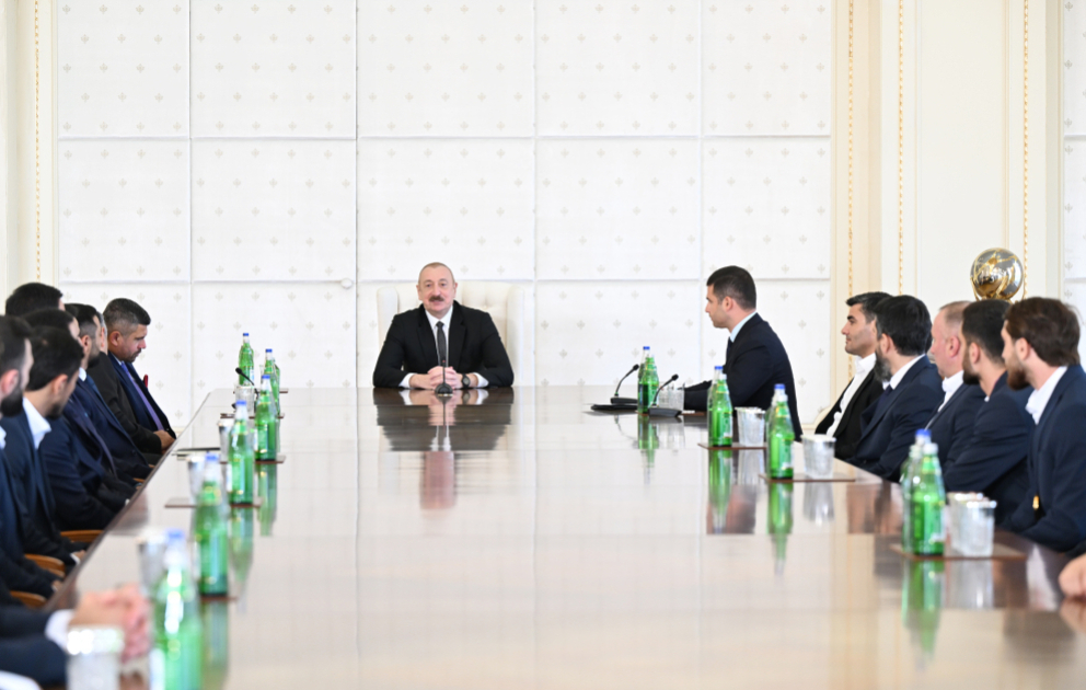 President Ilham Aliyev received members of Azerbaijan national team, winners of the Minifootball World Cup