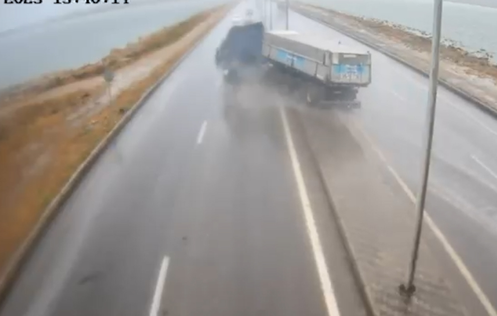 Böyükşor qəsəbəsində baş verən yol-nəqliyyat hadisəsində 3 nəfər ölüb