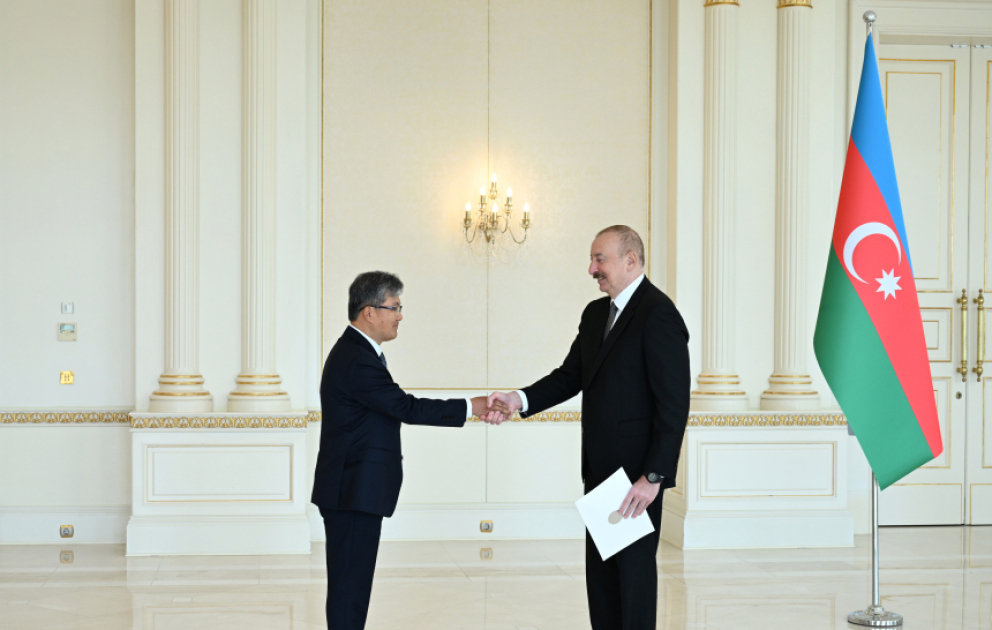 Neuer Botschafter der Republik Korea in Aserbaidschan überreicht Präsident Ilham Aliyev sein Beglaubigungsschreiben