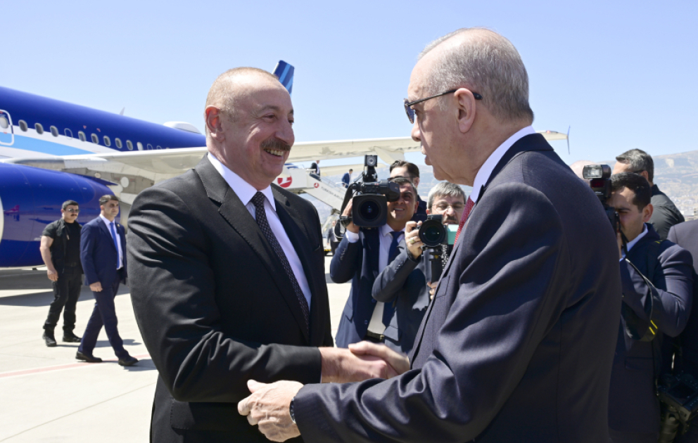 Le président azerbaïdjanais entame une visite de travail en Türkiye