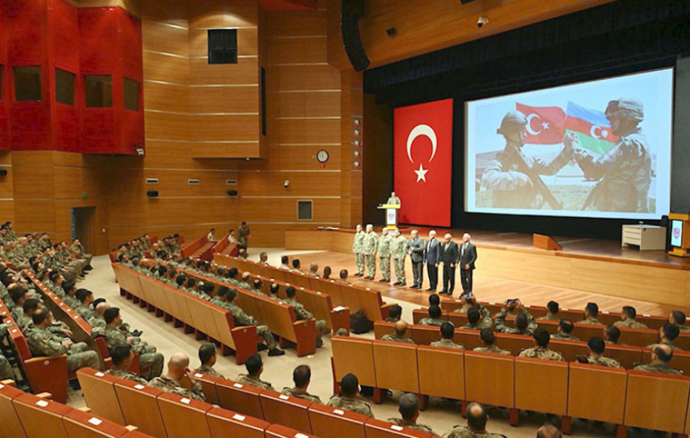 Müdafiə Nazirliyi həftəlik icmalı təqdim edib