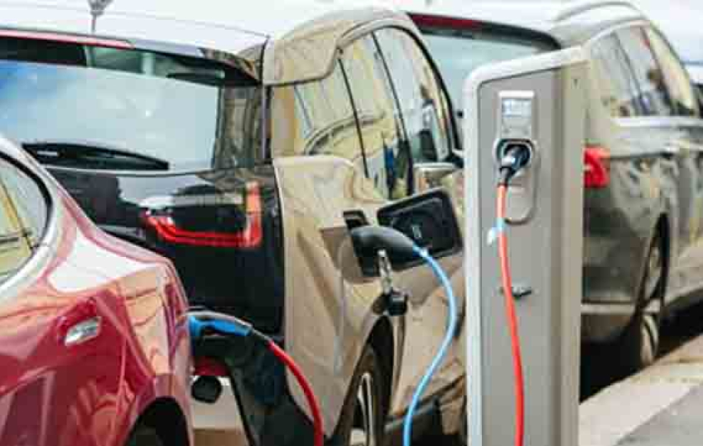 Çindən gələn elektromobillərin sayı azalıb