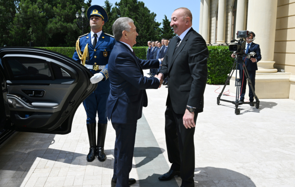 Official welcome ceremony was held for President of Uzbekistan Shavkat Mirziyoyev