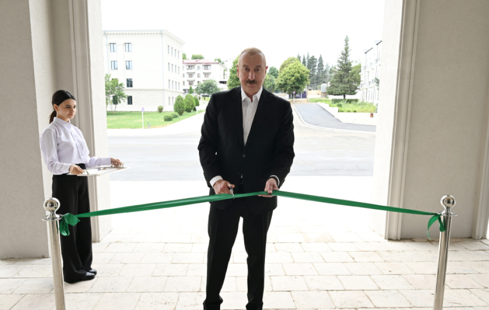 Eröffnung des Kongresszentrums in Khankendi
