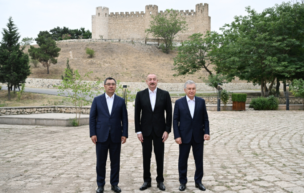 Aghdam : Les présidents azerbaïdjanais, ouzbek et kirghiz visitent la forteresse de Chahboulag