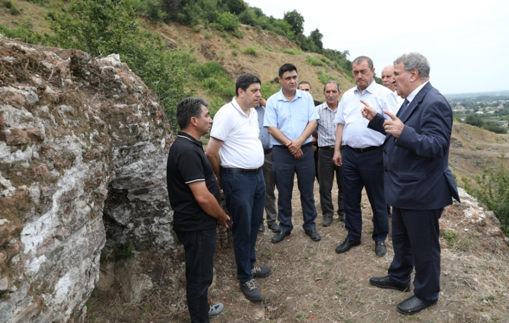 Tədqiqatçılar Əlişa qalasındakı hovuz kompleksini sənədləşdirilmiş unikal su sistemi kimi qiymətləndirirlər