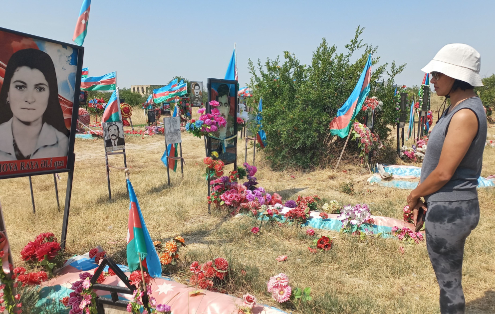 Dünya səyyahları Ağdamda