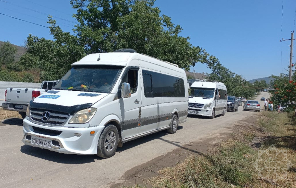 В Ходжалинском селе Тезебина 28 семьям вручили ключи от домов