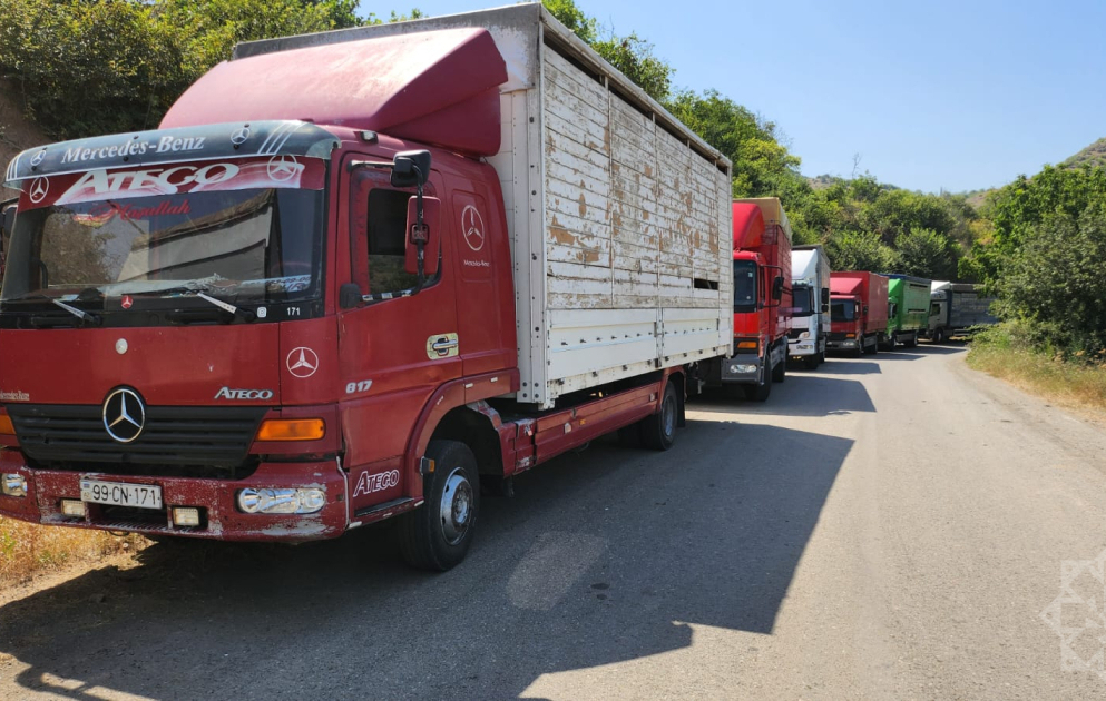 Böyük Qayıdış: Xocalının Xanyurdu kəndinin sakinlərinə evlərinin açarları verilib