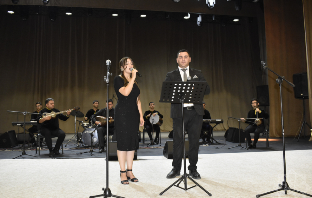 Vaqif Poeziya Günləri çərçivəsində Ağdamda musiqili poeziya axşamı keçirilib