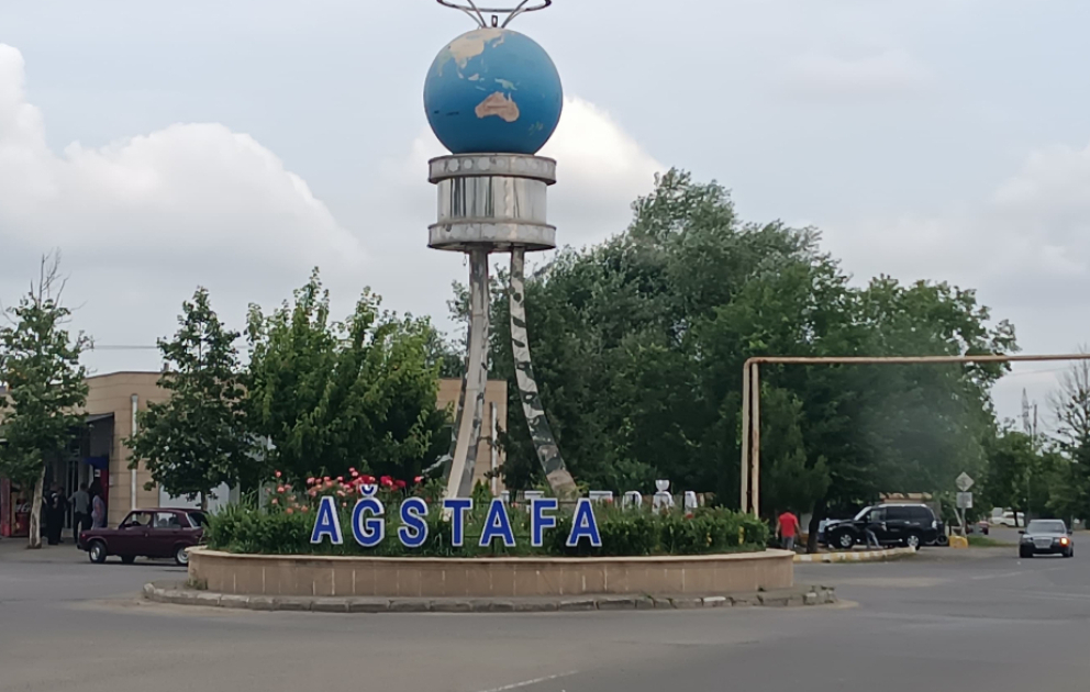 Ağstafada yeniyetmə bıçaqlanıb