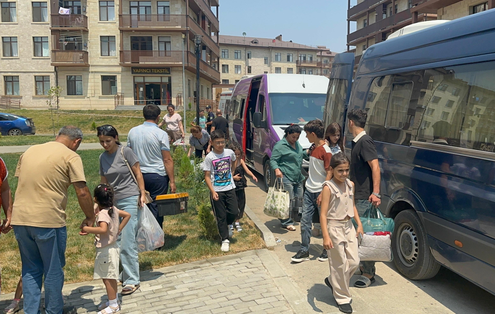 Cəbrayılda daha 44 ailəyə evlərinin açarları təqdim olunub