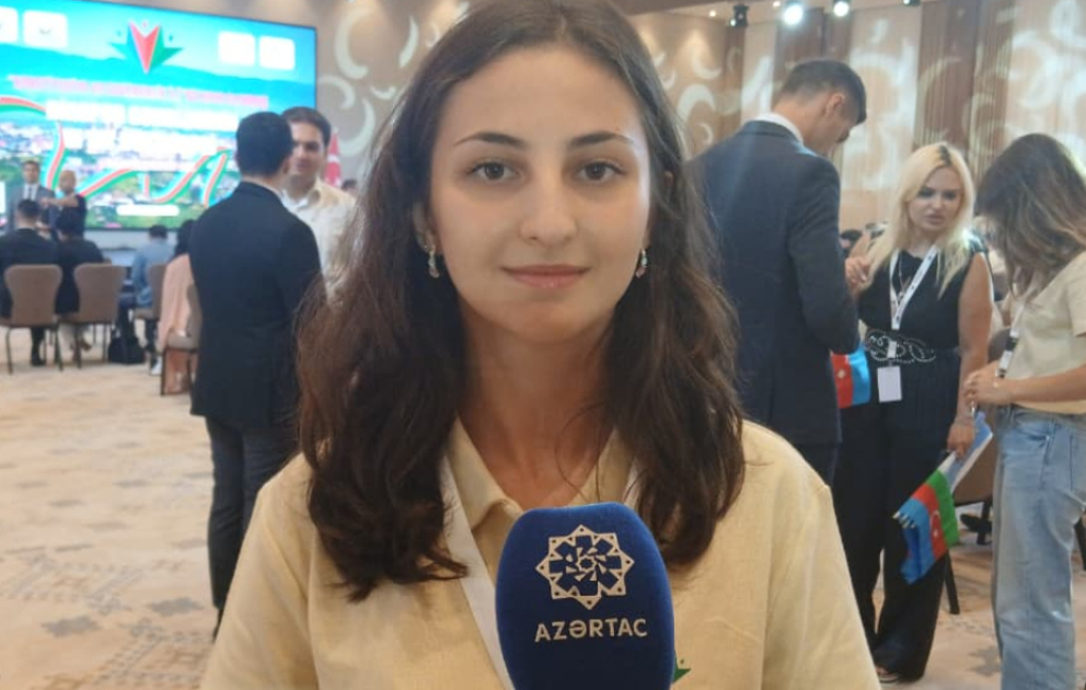 Düşərgə iştirakçısı: Tədbir gənclərin Vətənə bağlılığı baxımından çox önəmlidir