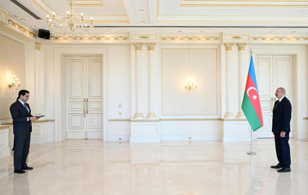 President Ilham Aliyev received credentials of Slovakia’s newly appointed ambassador