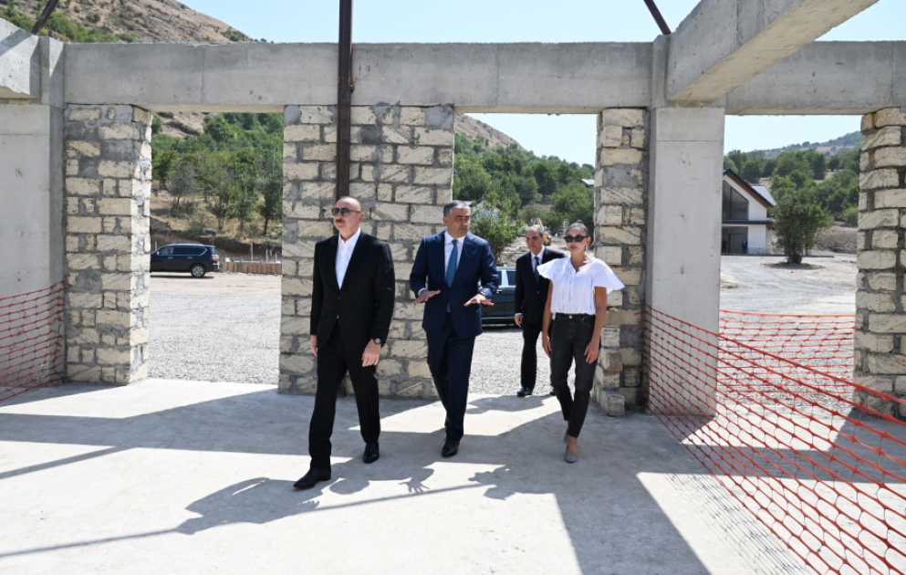 President Ilham Aliyev and First Lady Mehriban Aliyeva inspected construction of Hajikend recreation complex