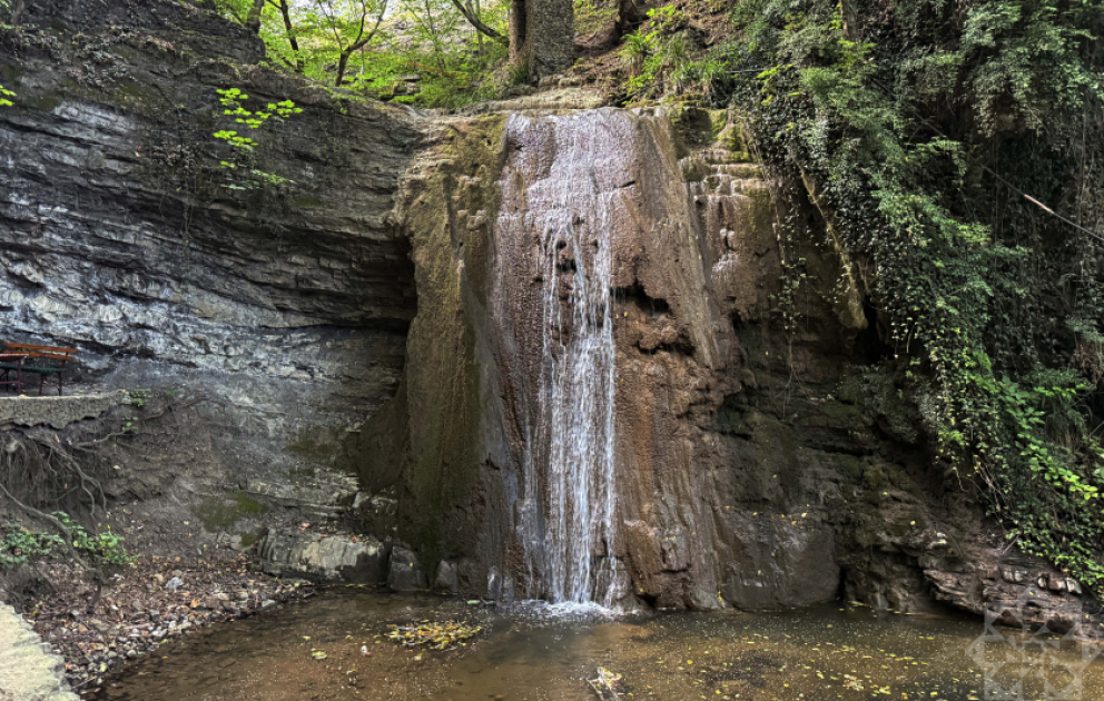 Takdam Waterfall: The Natural Beauty of Yardimli district