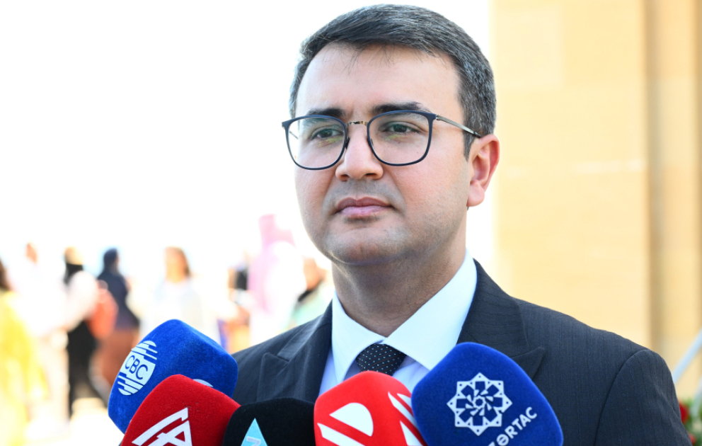 Rəvan Həsənov: Azərbaycanın sülh addımları xarici ölkələrin gənclərini daha çox maraqlandırır