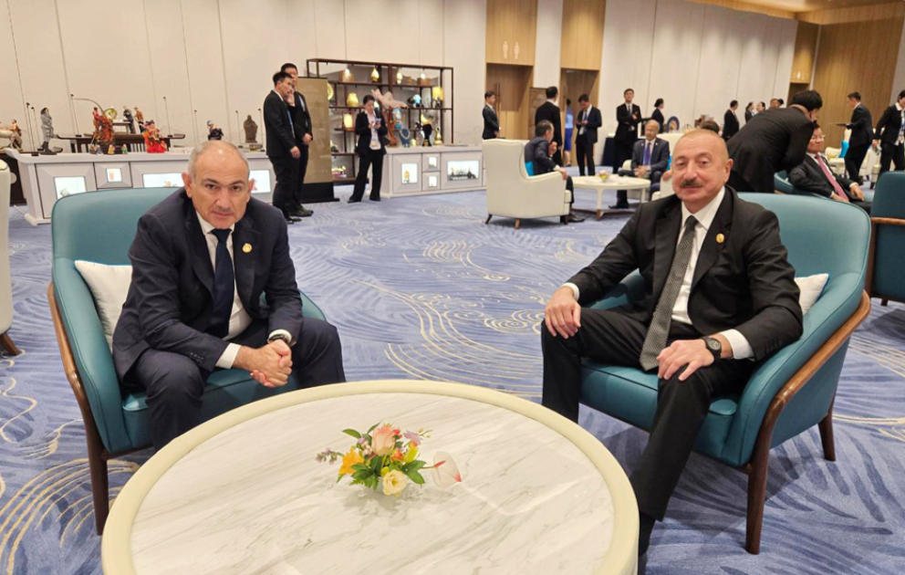 President Ilham Aliyev met with Armenian Prime Minister Nikol Pashinyan