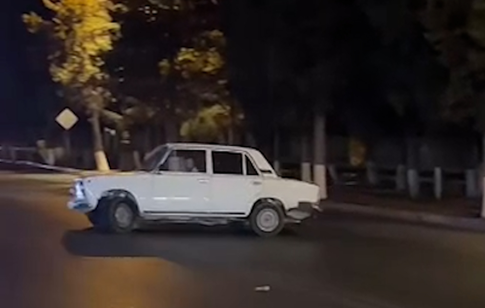 Sumqayıtda avtoxuliqanlıq edib, sosial şəbəkələrdə yayan şəxslər həbs olunublar